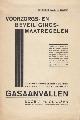 CLAASEN, A.W., Voorzorgs- en beveiligingsmaatregelen te nemen door gezinshoofden met het oog op eventueele gasaanvallen.